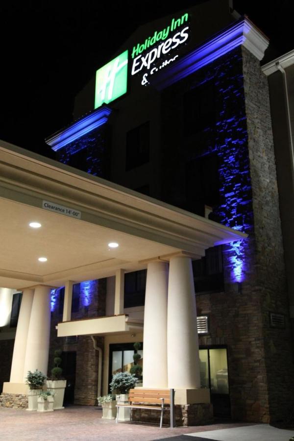 Holiday Inn Express & Suites - Huntsville Airport By Ihg Madison Exterior photo